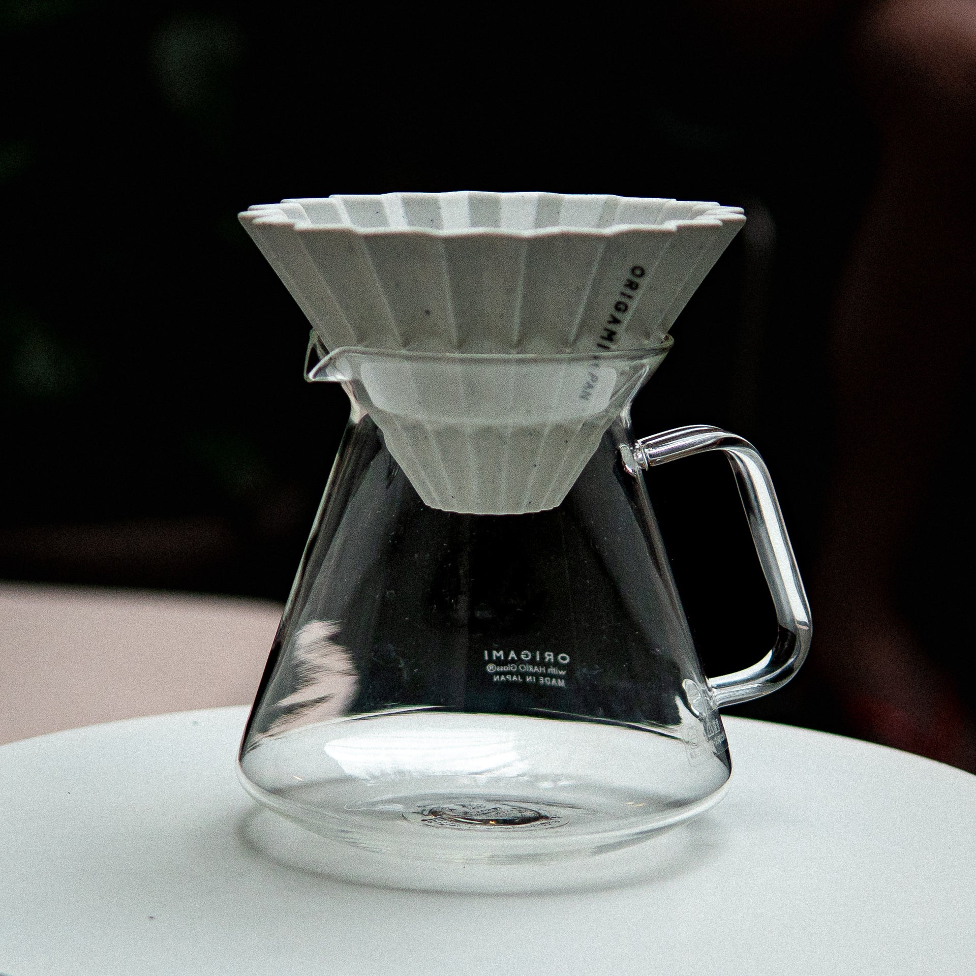 ORIGAMI Glass Coffee Server with HARIO
