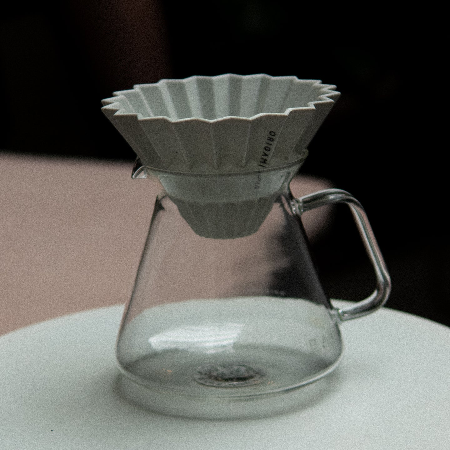 ORIGAMI Glass Coffee Server with HARIO
