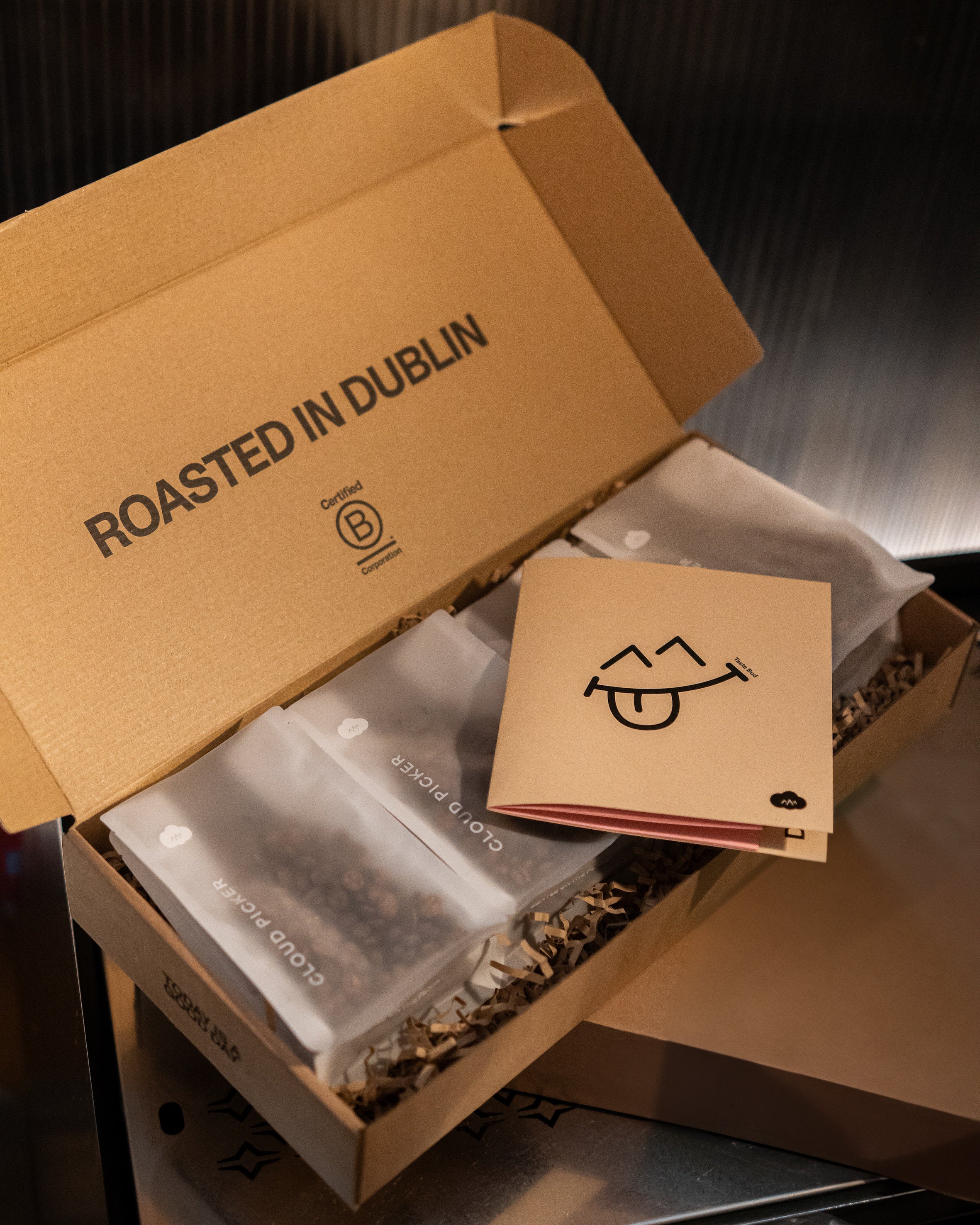 Taste Bud. Discovery Pack. 4 × 100g bags of our current single origins or blends.