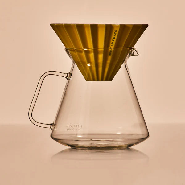 ORIGAMI Glass Coffee Server with HARIO